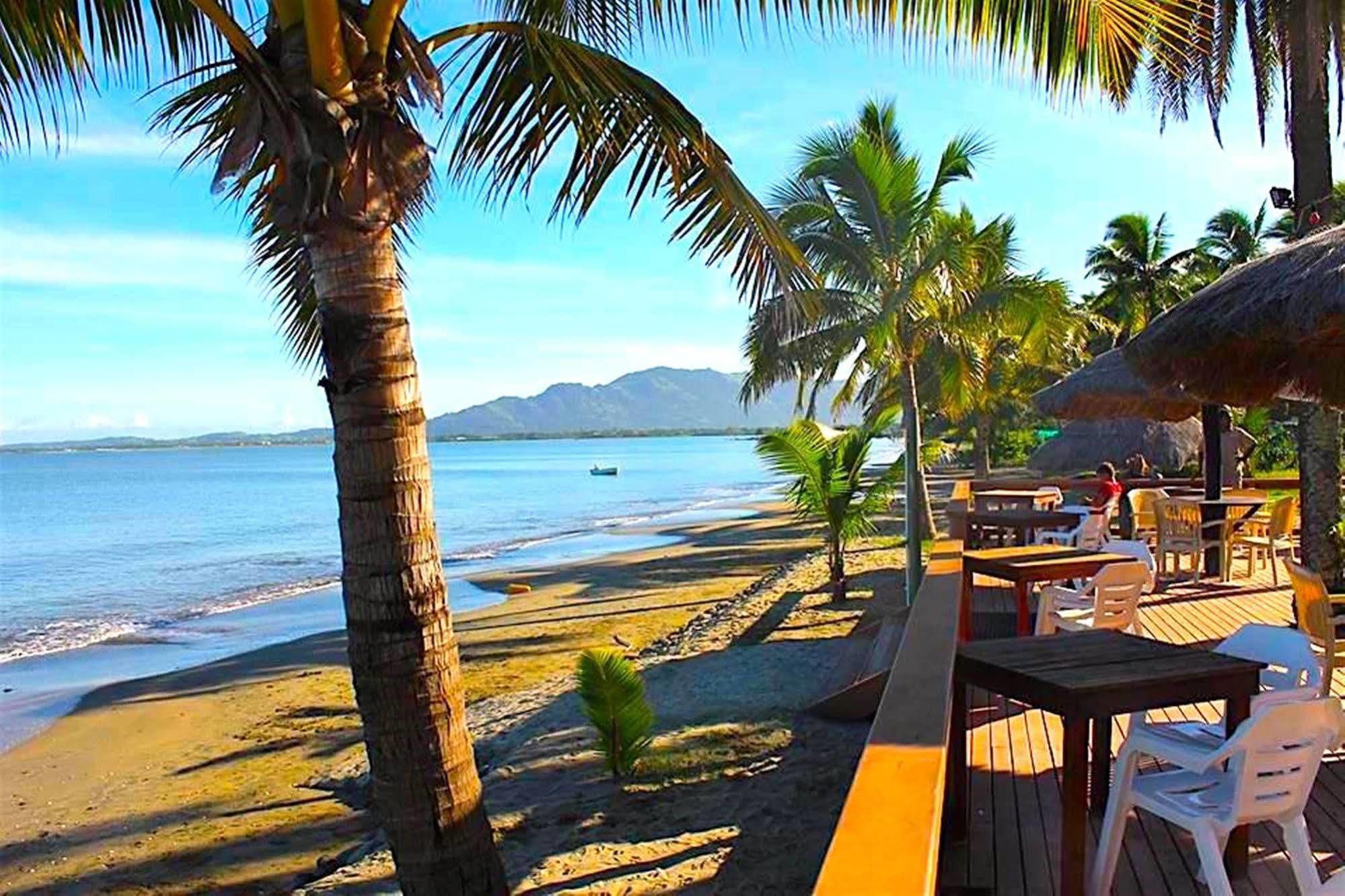 Smugglers Cove Beach Resort & Hotel Nadi Exterior photo